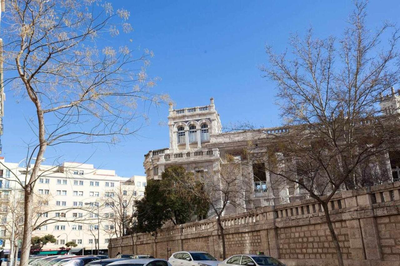Apartamento De Lujo Nuevos Ministerios Chamberi Apartman Madrid Kültér fotó